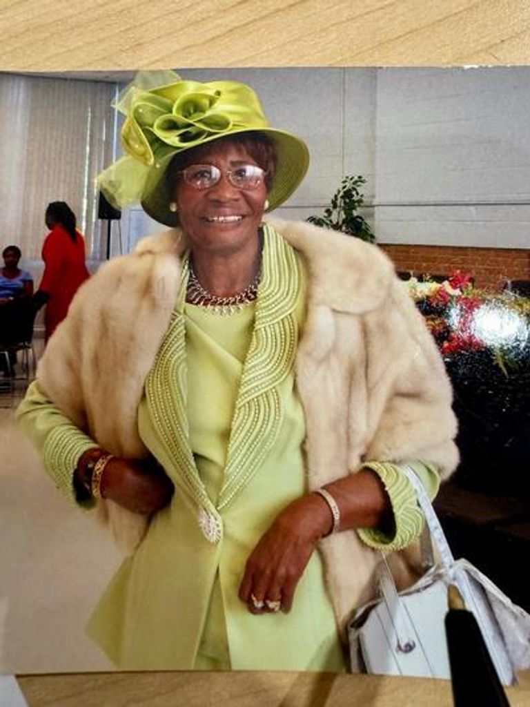 Mrs. Jane Graves Profile Photo