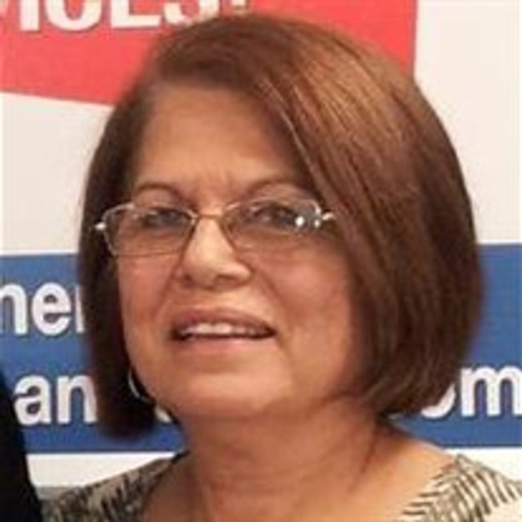 Dalia T Chavarria