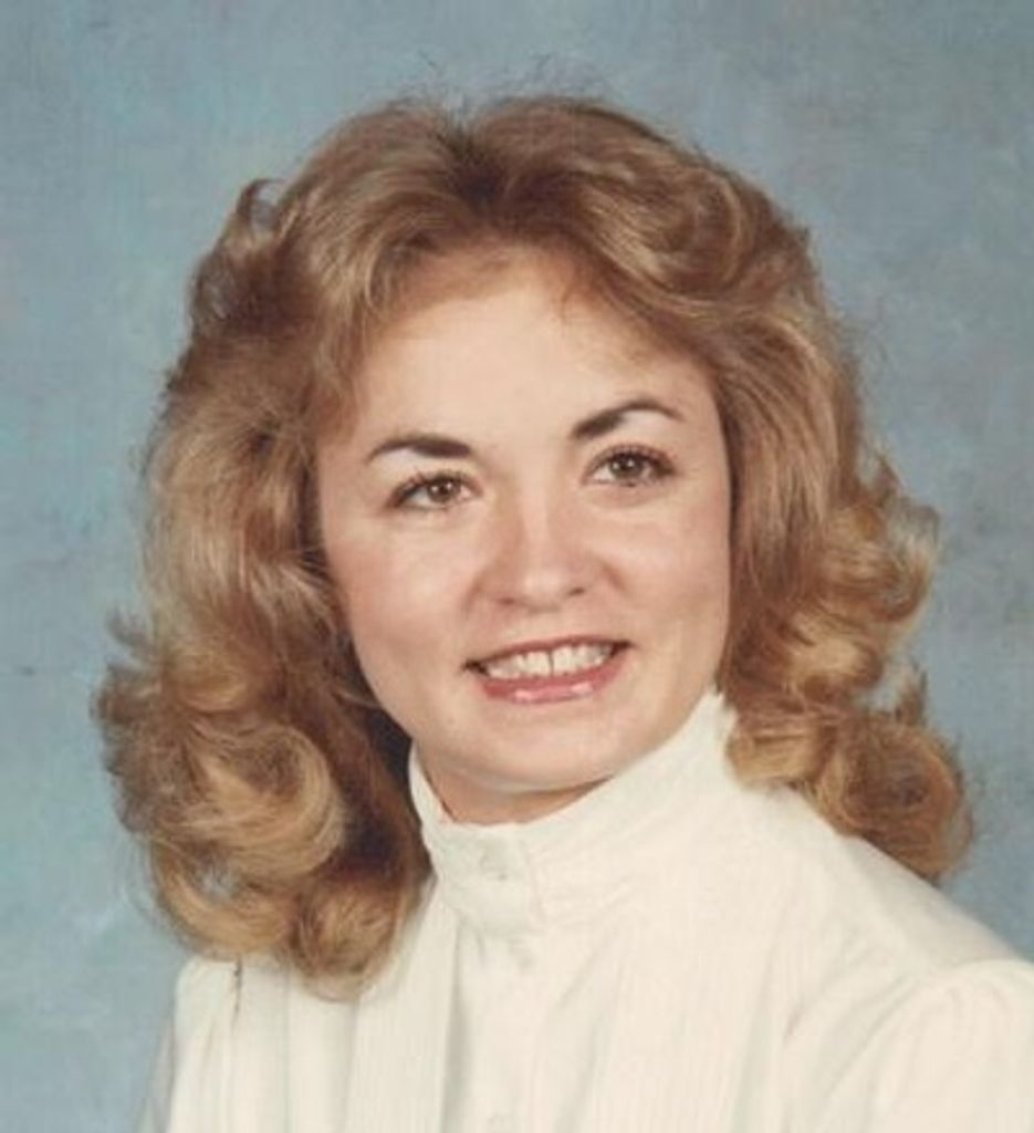 Holly Lerash Profile Photo