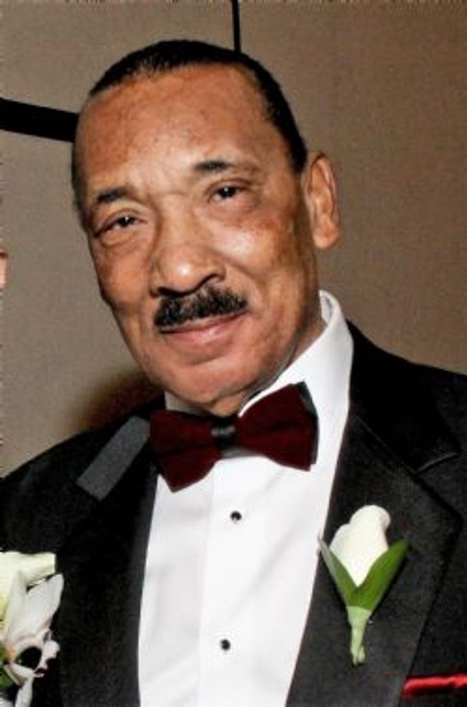 Lynn  E. Myers  Jr.