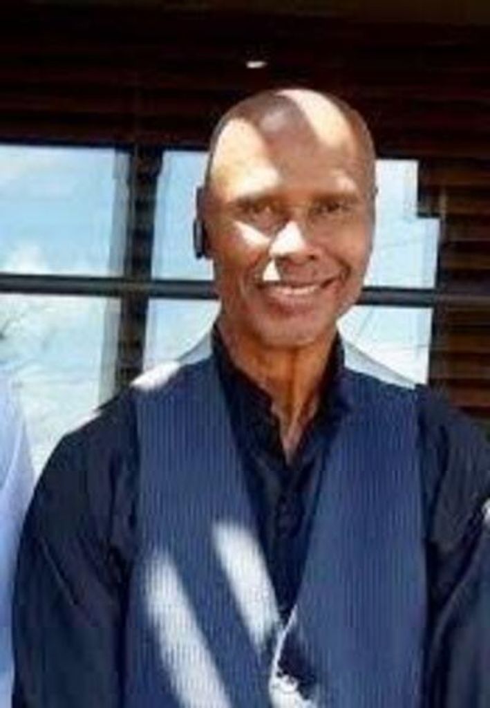 John Robert Dennis Profile Photo
