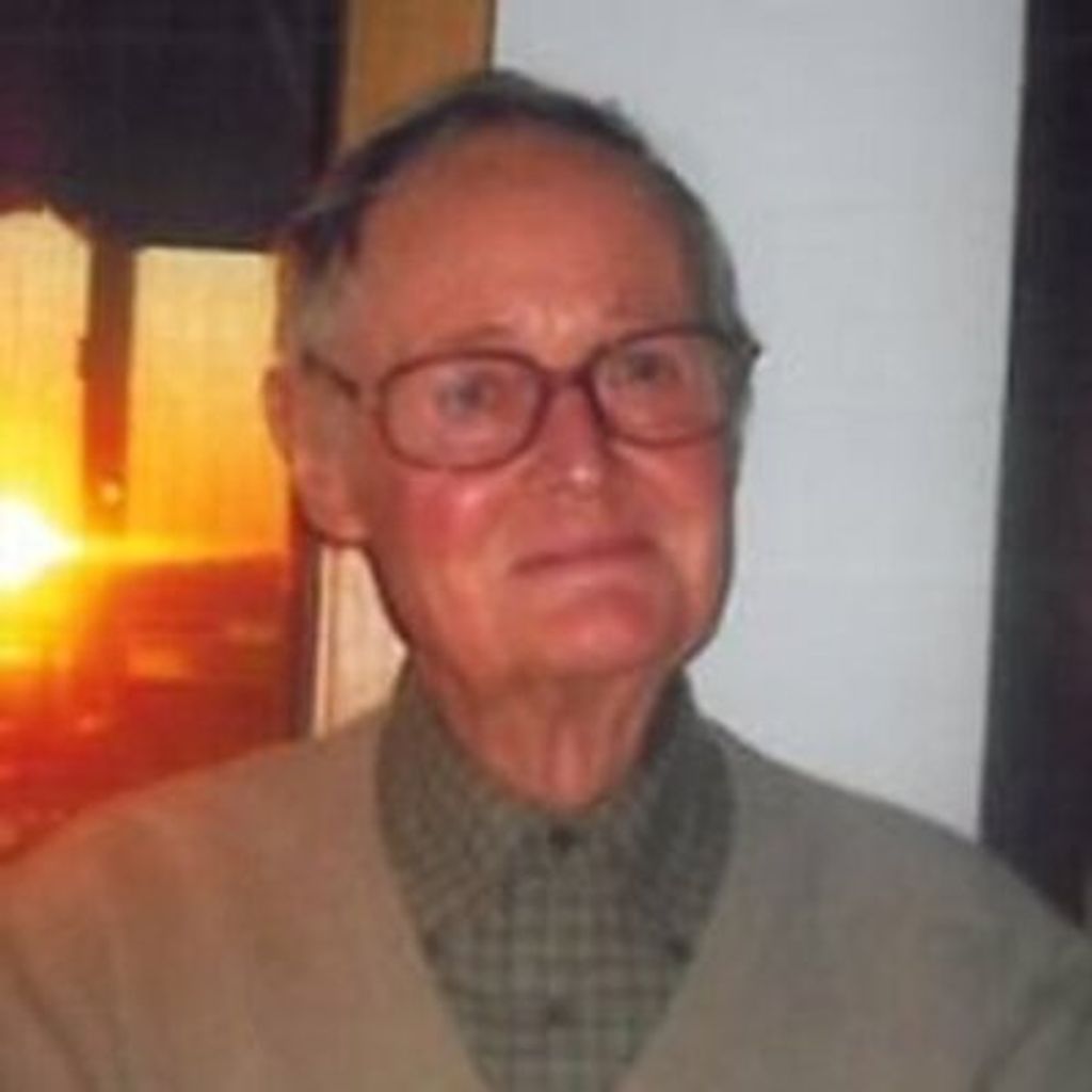 Edward E. Hills Profile Photo