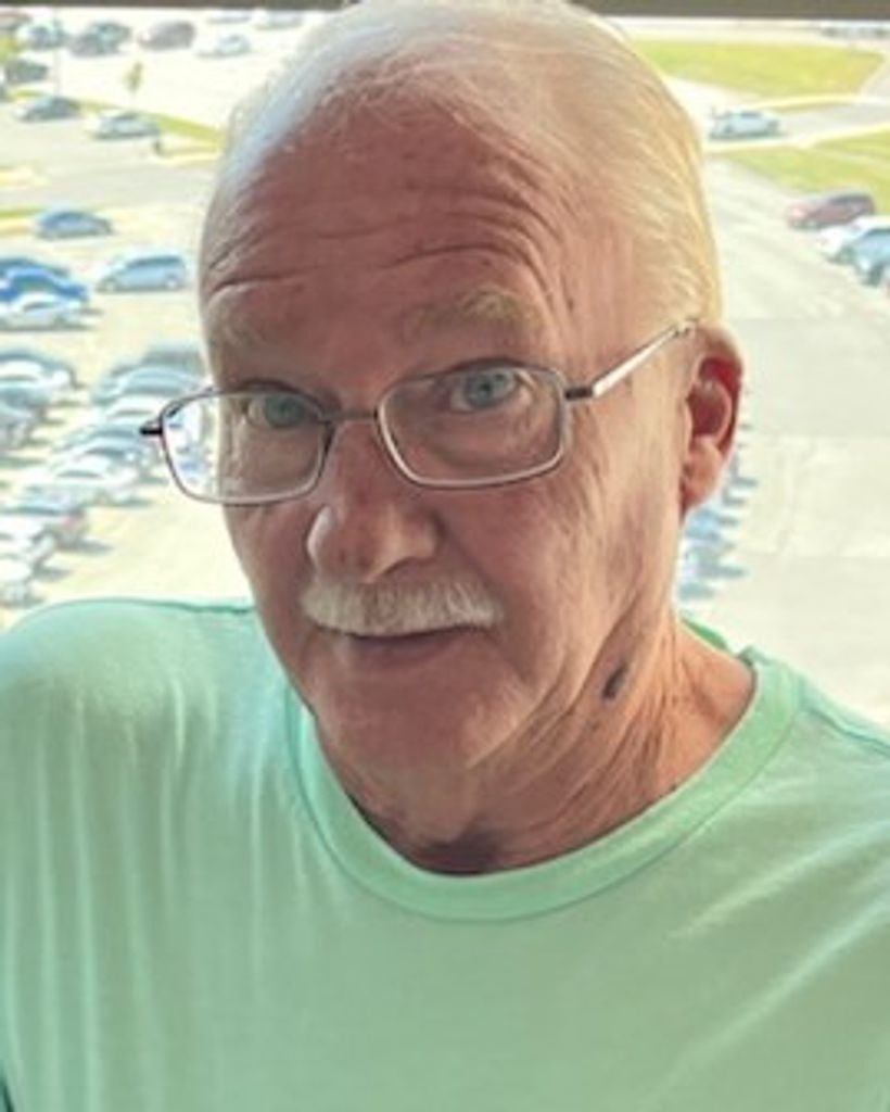 Larry Carlo Symonds Profile Photo