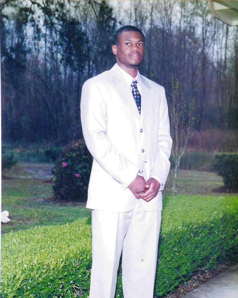 Chad Lewis Barrett Profile Photo