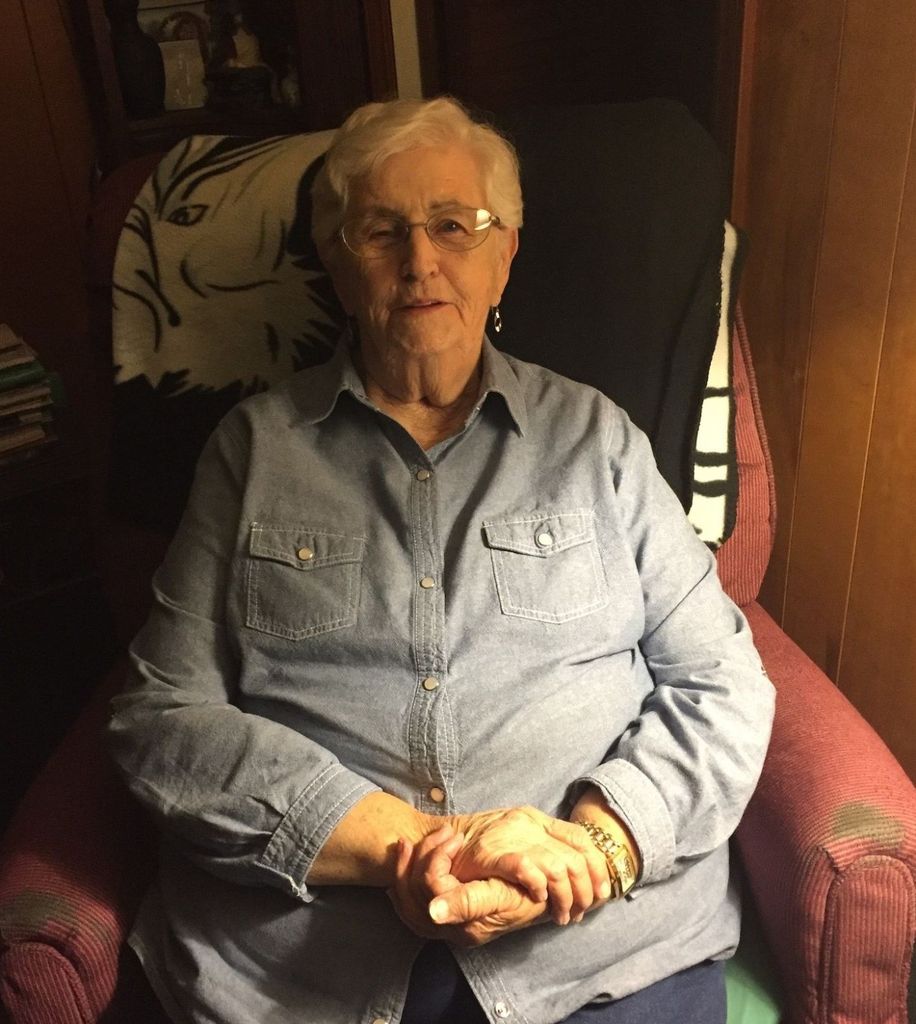 Laura Woody Hicks Profile Photo