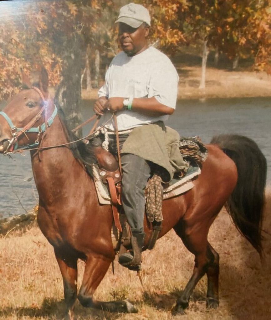 Robert Leonard Vance, Sr. Profile Photo