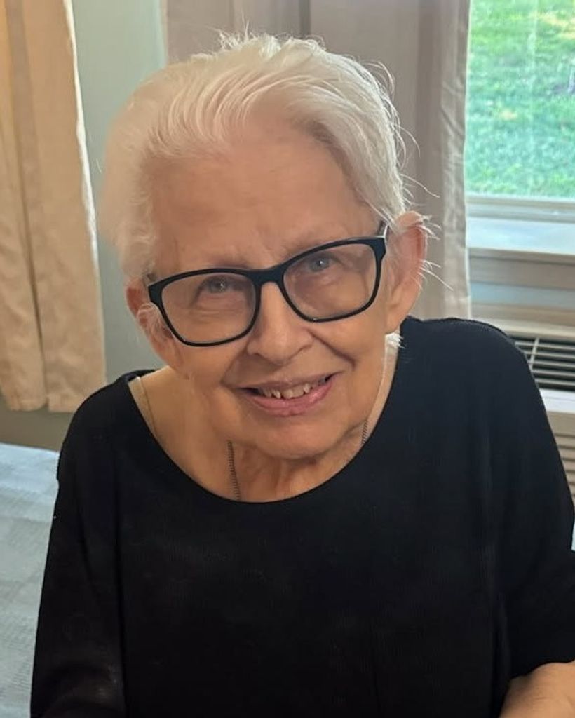 Maxine Johnson Profile Photo