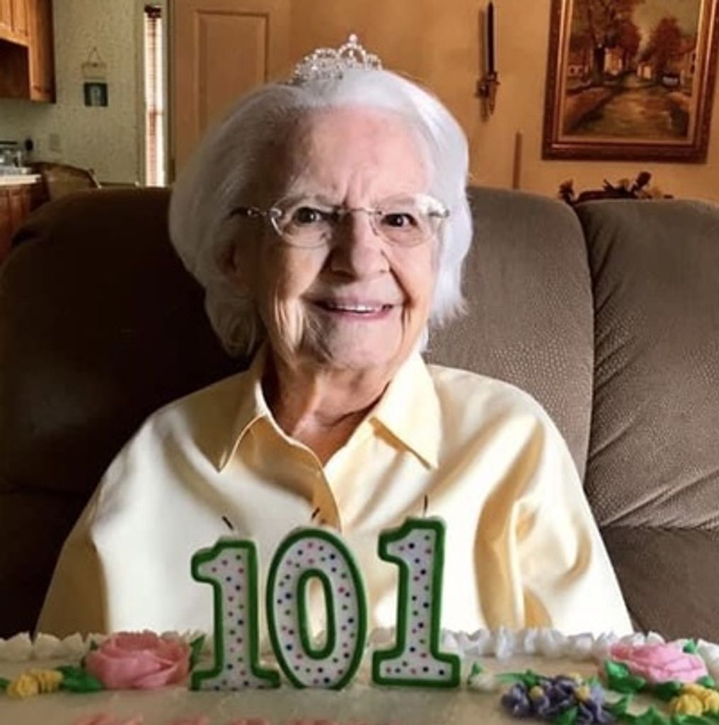 Mary Lee Land Davis Profile Photo