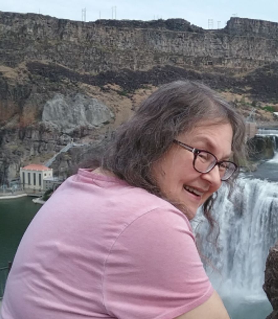 Leslie Johanson Profile Photo