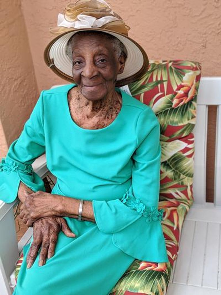 Ms. Veronica Richards Profile Photo