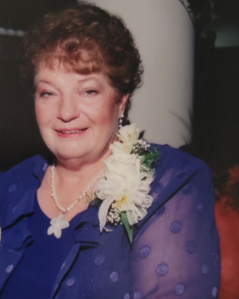 Helen Juanita Holmes