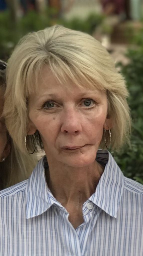 Lynn Hanks Scarborough Profile Photo