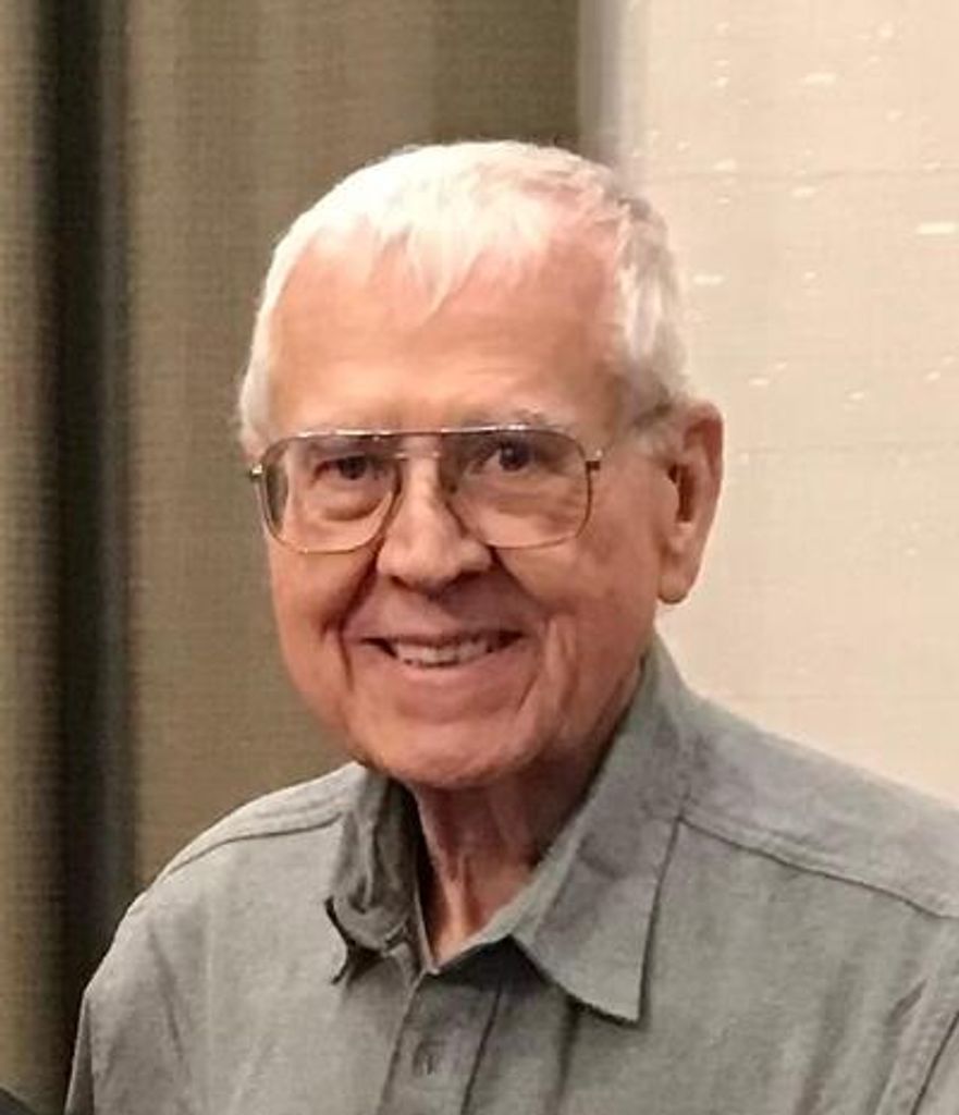 Thomas E. Davis Profile Photo