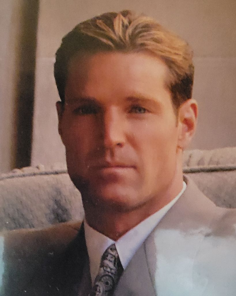 Robert Calvin Walters Profile Photo