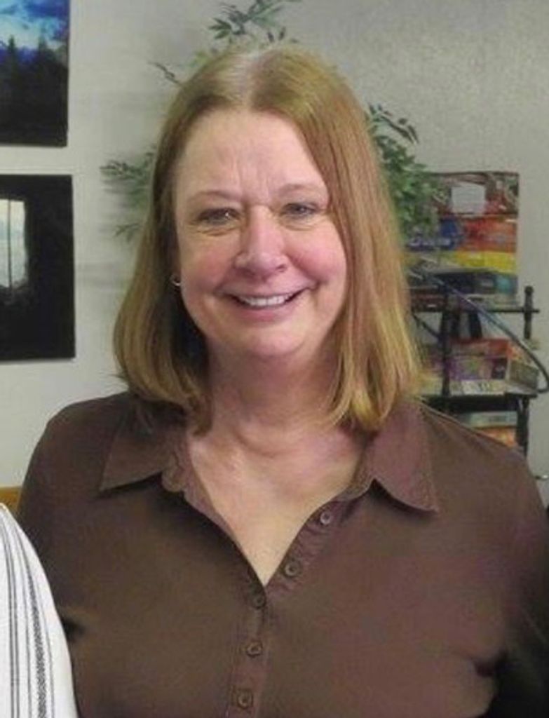 Ellen Mathis Profile Photo