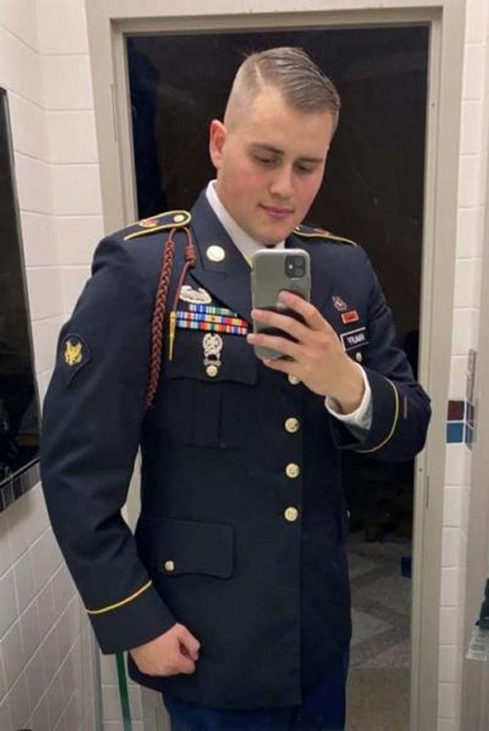 Caelem Matthew Knauff Profile Photo