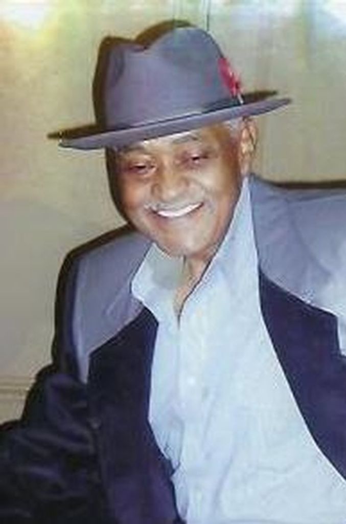Ronald De Vonn Lewis Profile Photo