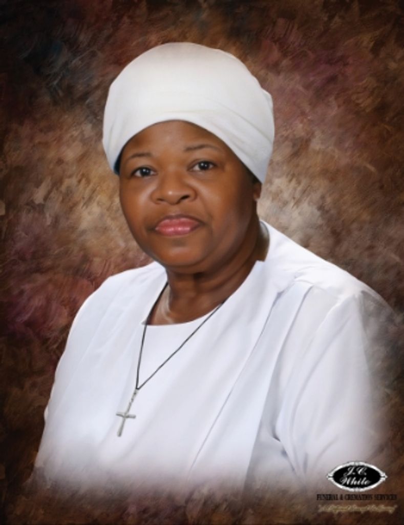 Supervisor Patricia  Delois Roach