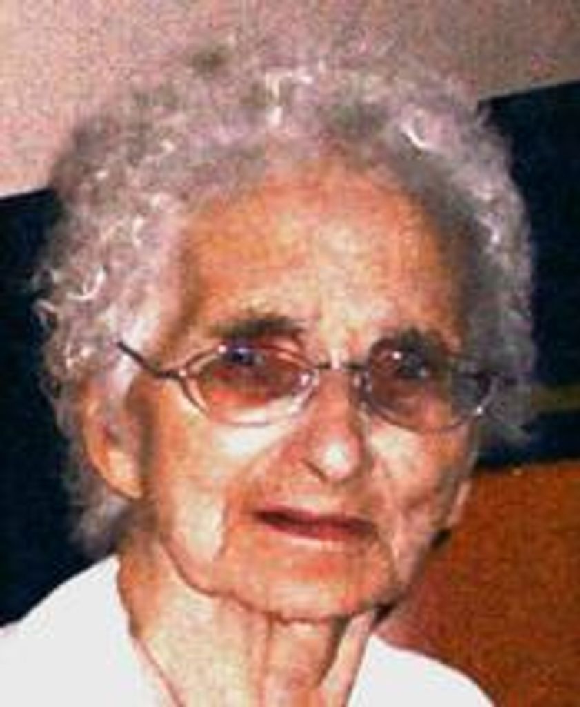Ernestina Carvalho