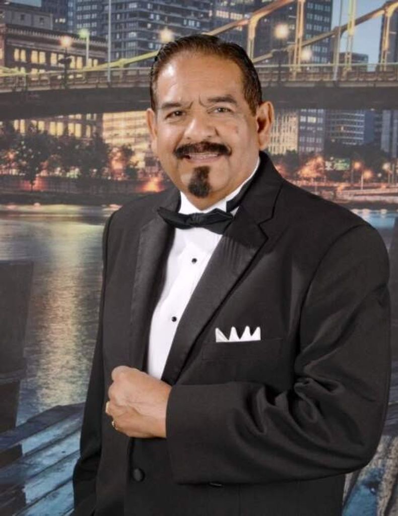 Luis Enriquez Sr.