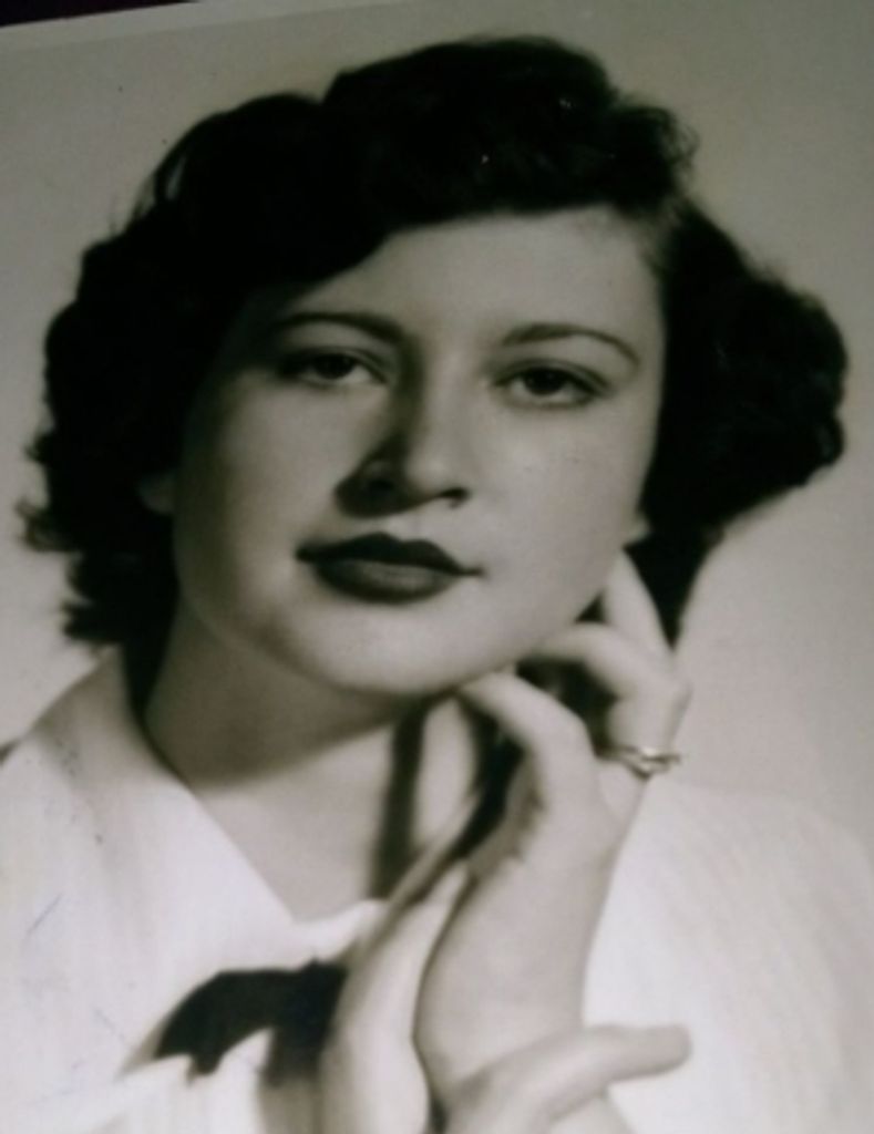 Bertha   “Mae” Gallagher (Dickson) Vanderburg