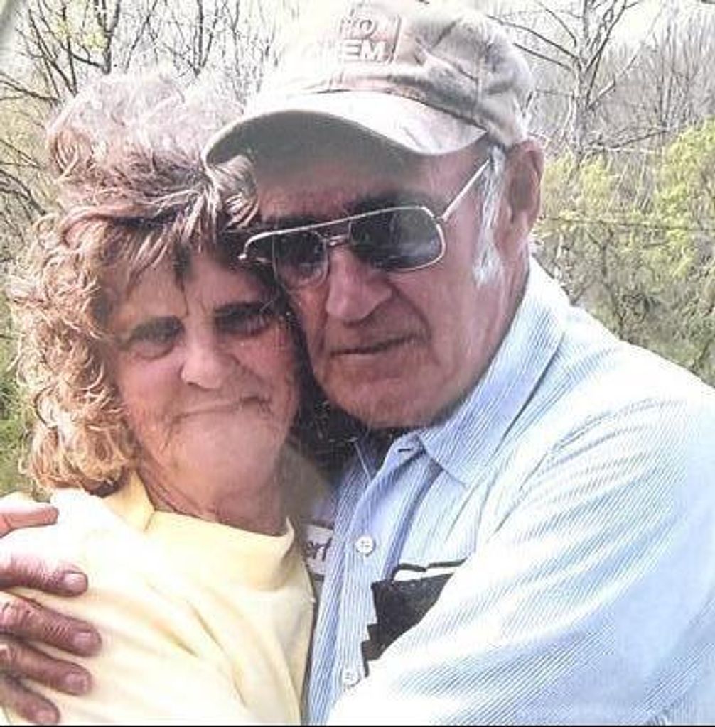 Robert "Jr." Mcstoots