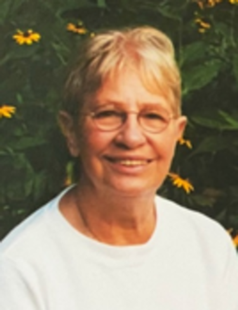 Barbara Lou Hollaender Profile Photo