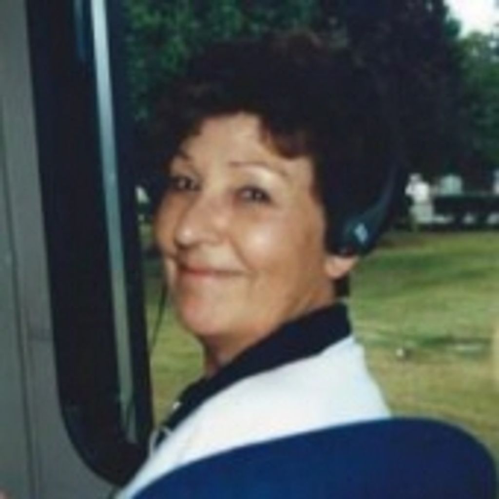 Lois Clemons