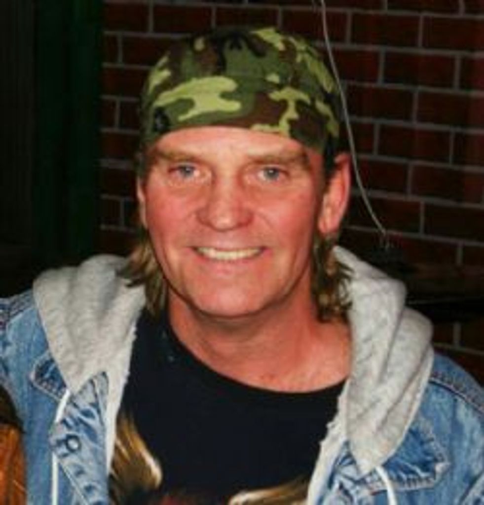 Mark Brewer Profile Photo