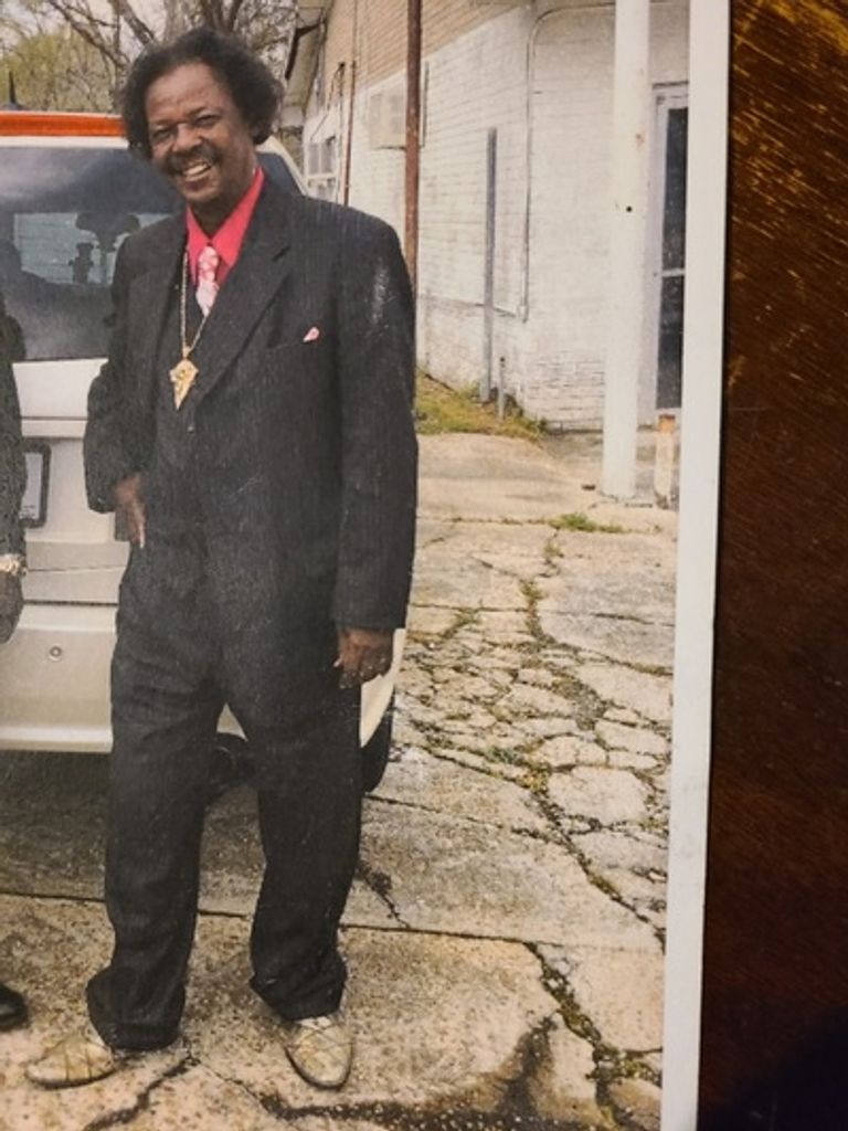 Mr. John Desha Profile Photo