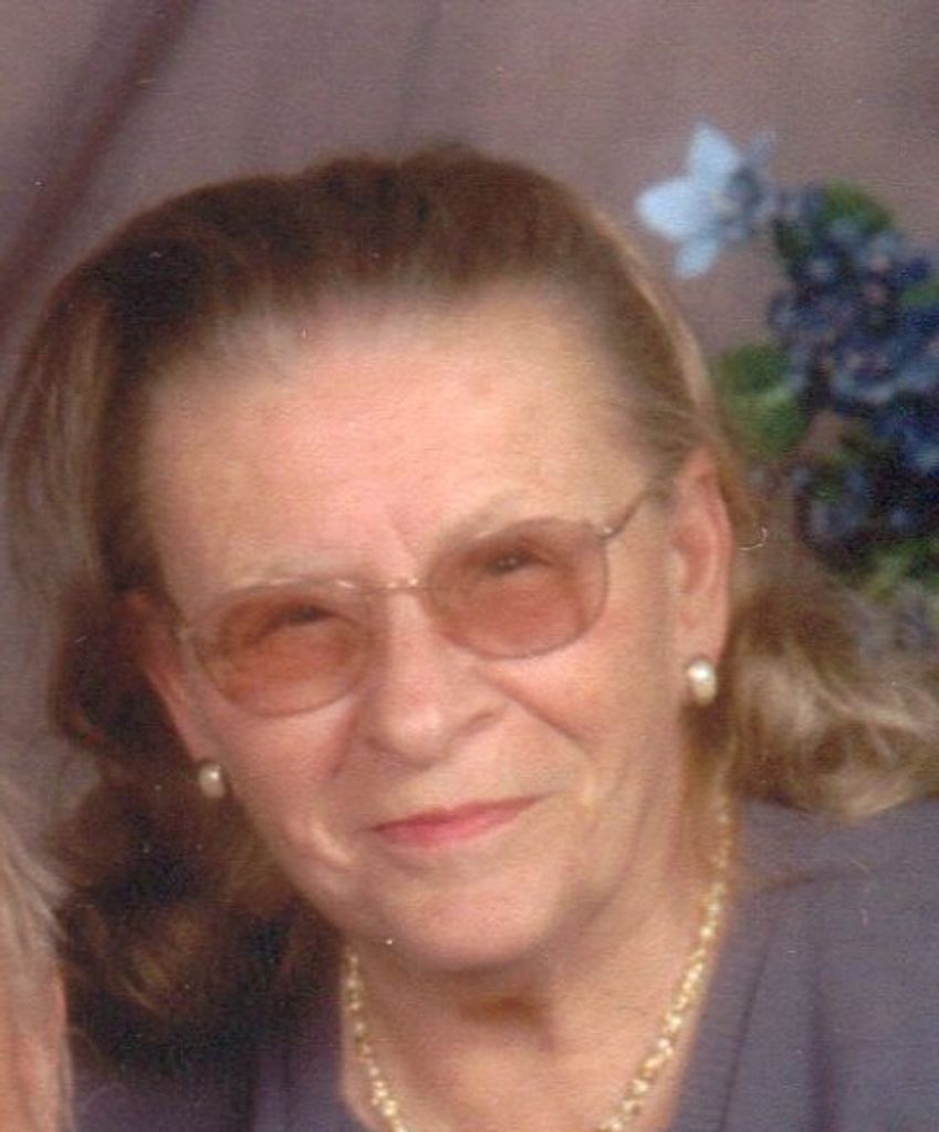 Shirley J Lutz Profile Photo