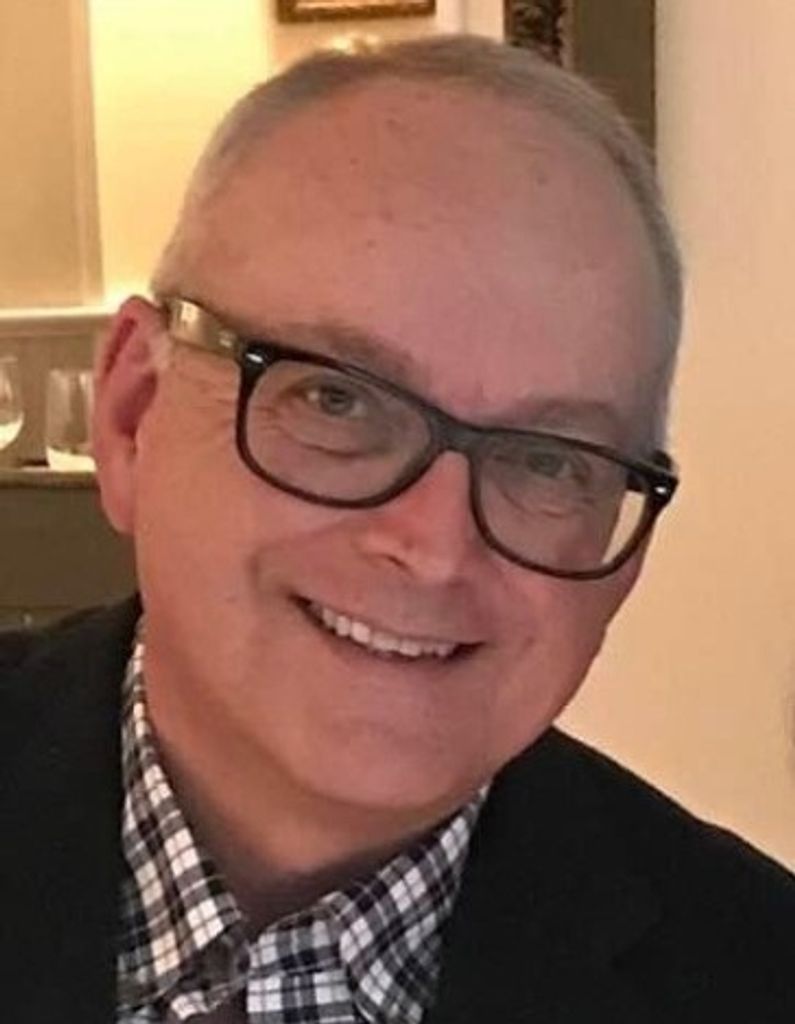 Robert John Black Profile Photo