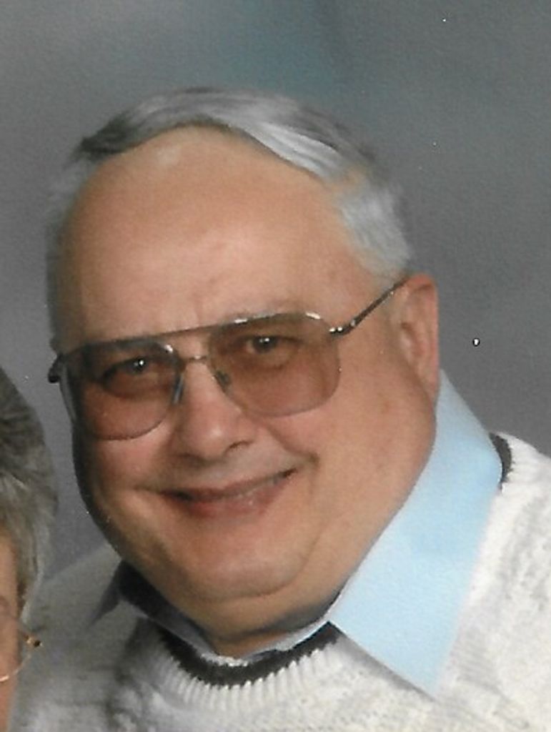 Robert E. Peters Profile Photo