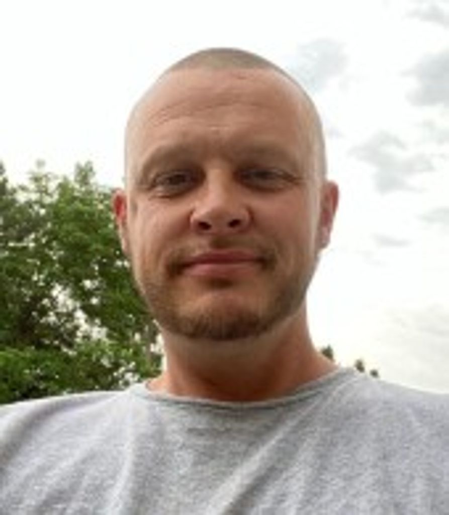 Dustin James Kirkendall Profile Photo