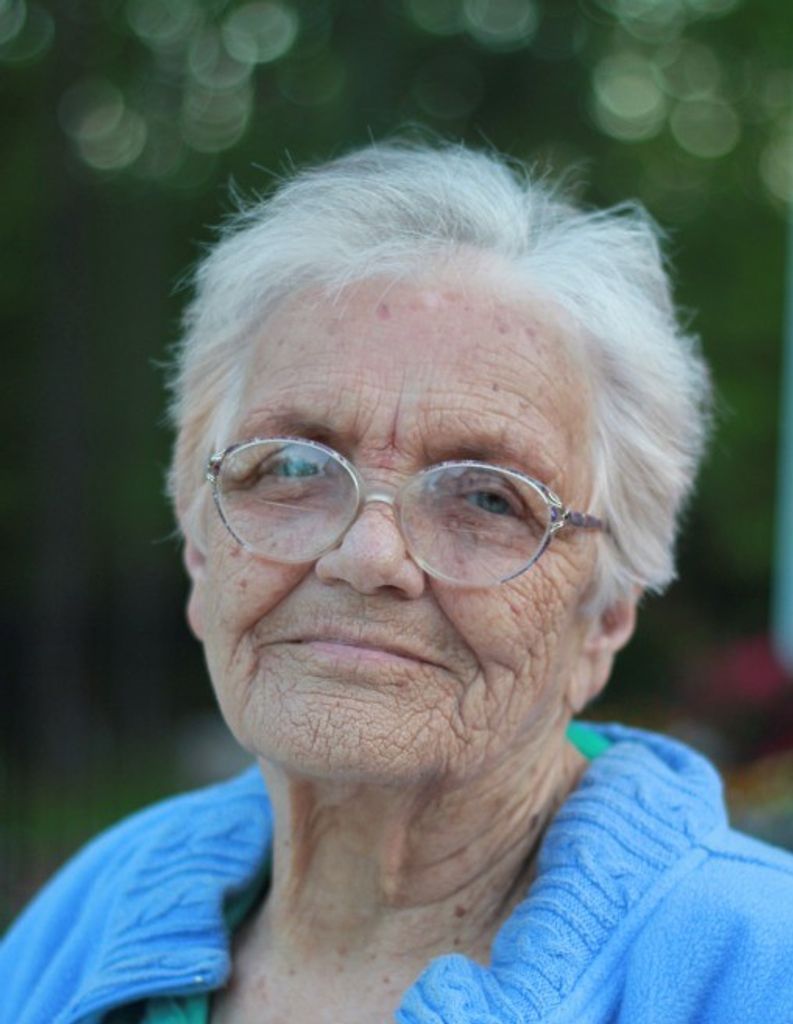 Marjorie Edith (Lucas)  Royal