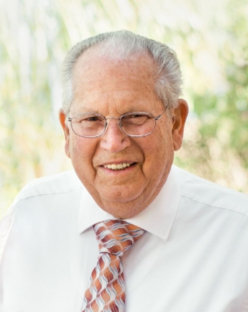 Sterling W. Davis Profile Photo