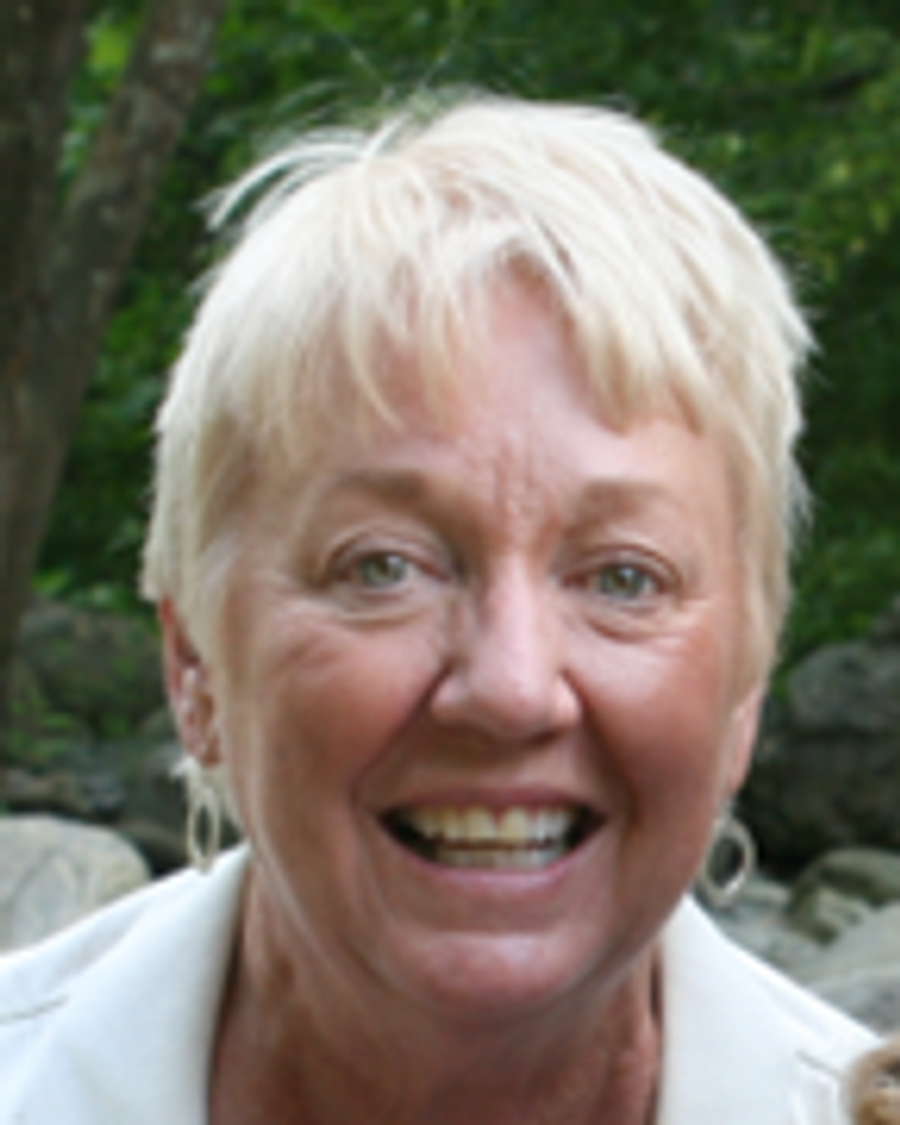 Linda Wood McDugald Profile Photo