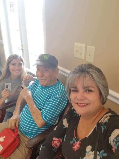 Armando Hinojosa photo gallery thumbnail 35 of 47