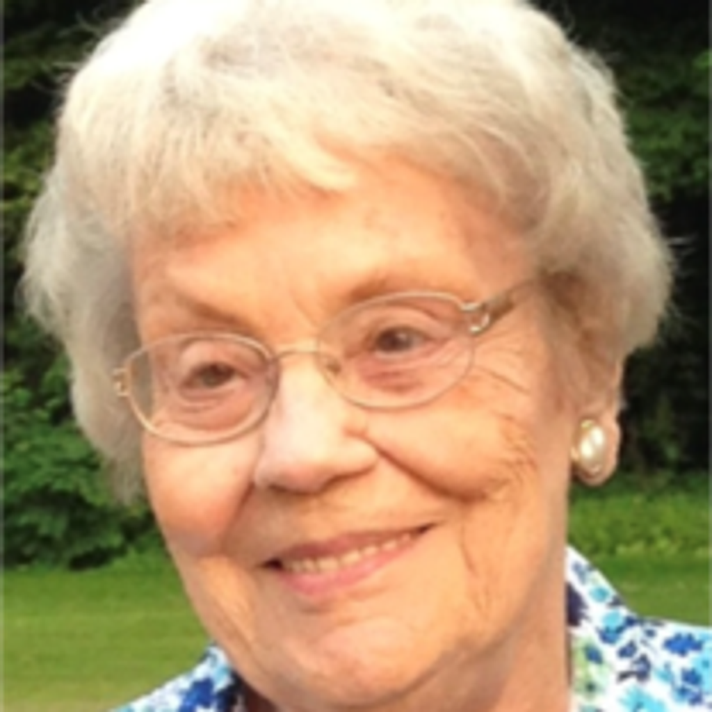 Maxine Elaine Rohner (nee Lynch)