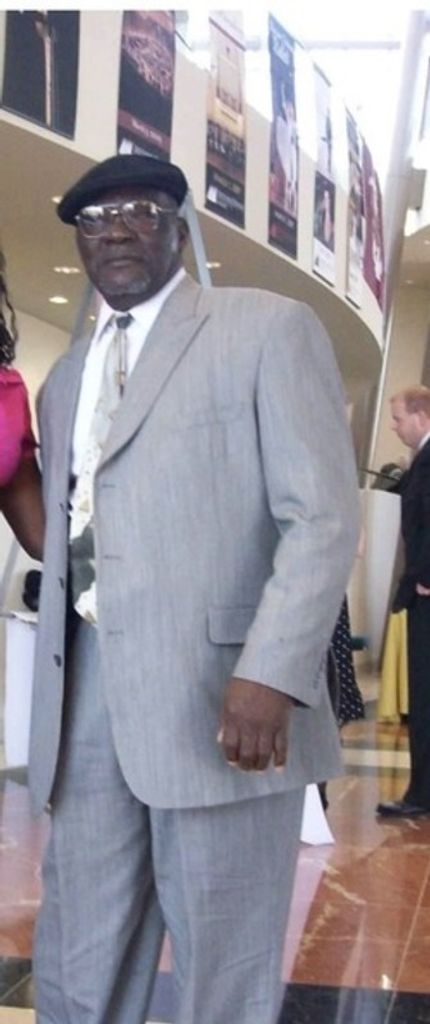Mr. Wallace Moultrie Profile Photo