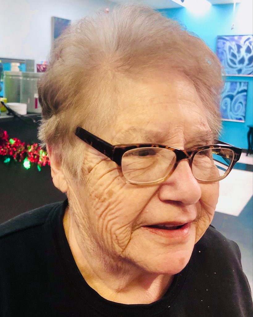 Benita Lorraine Naquin