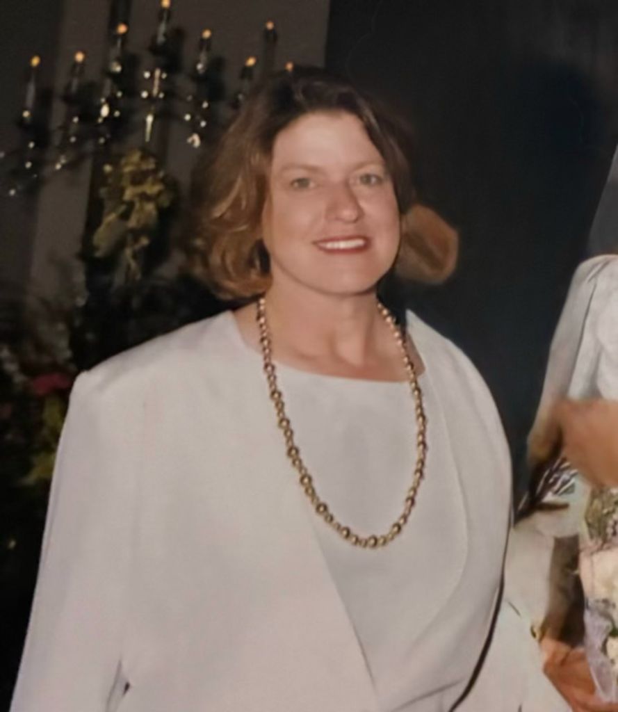 Lois Chapman Profile Photo