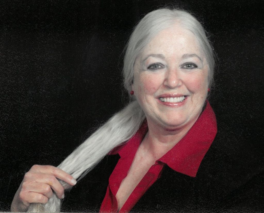 Emma Johnson Profile Photo