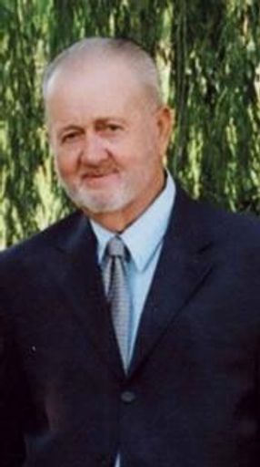 Photo of Charles Eugene Darnell