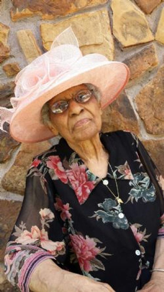 Ethellee Roland-Pearson