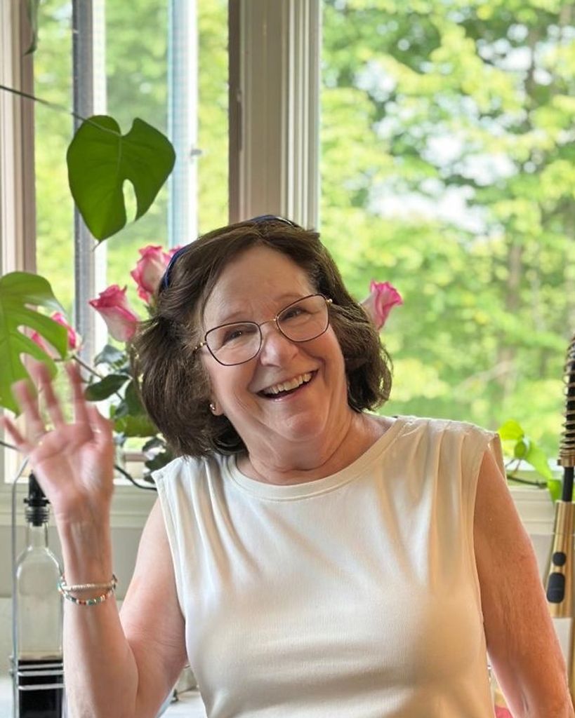 Deborah Lynn Lilley Profile Photo