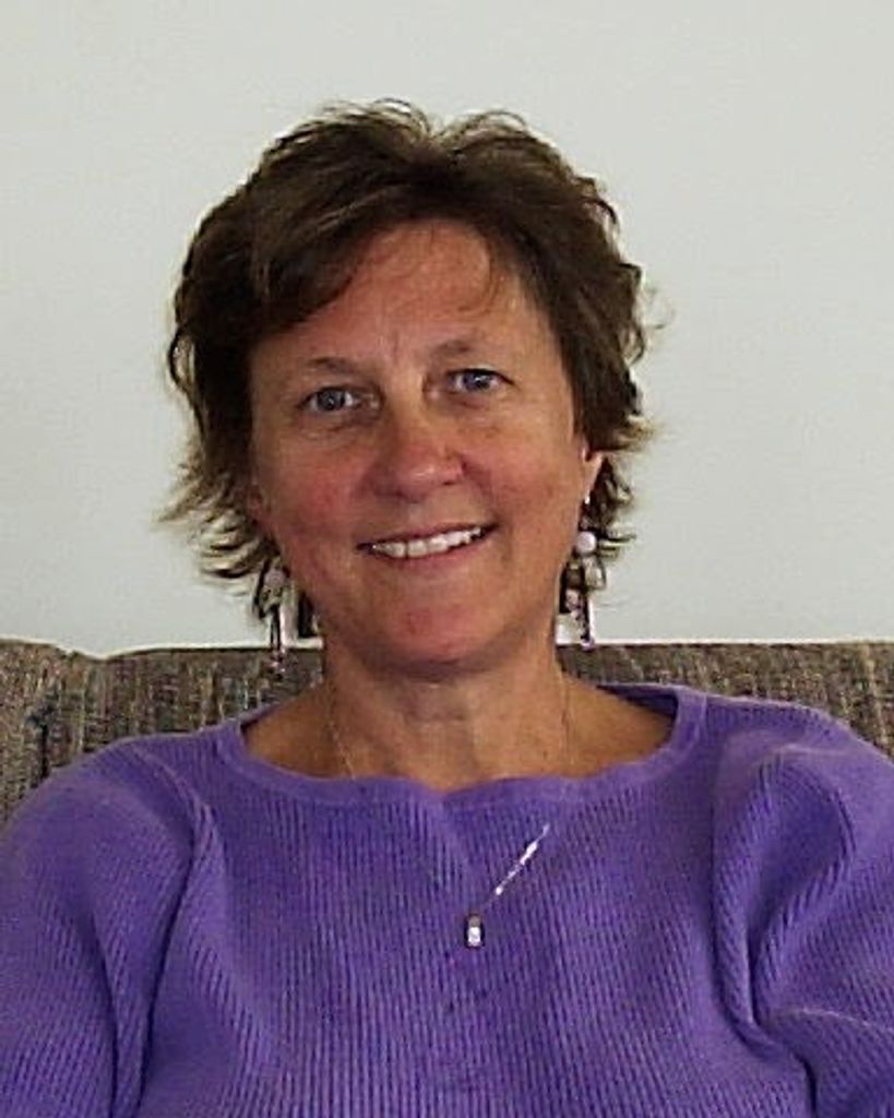 Christine Ellis Kapakos
