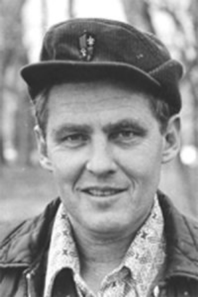 Robert  Boone Saunders,  Jr.