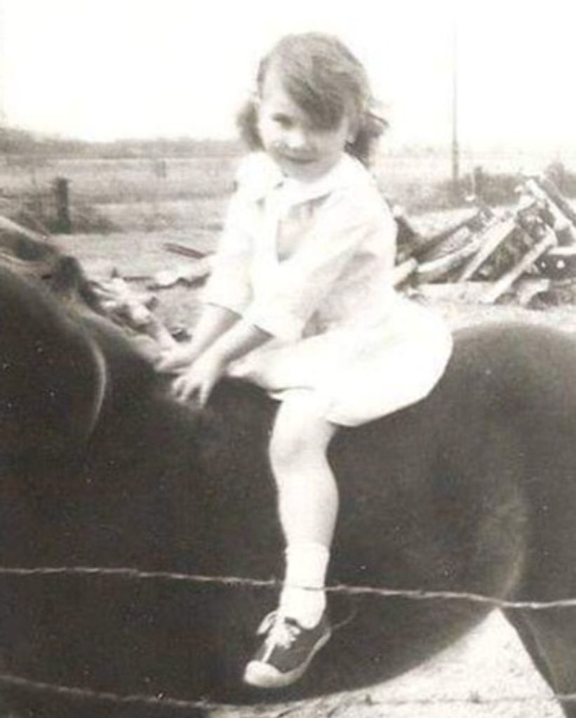Sandra "Sandy" Lynn Evans