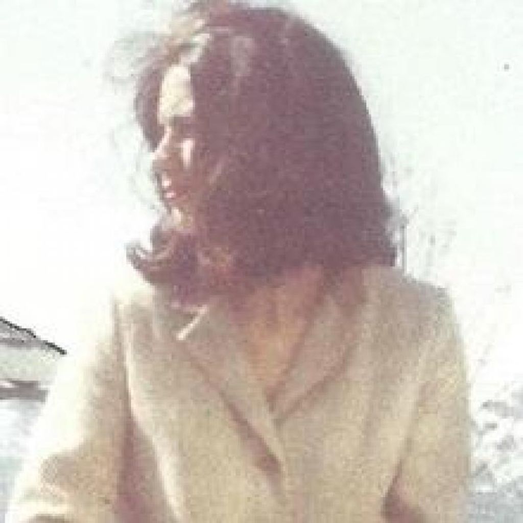 Gail Giron